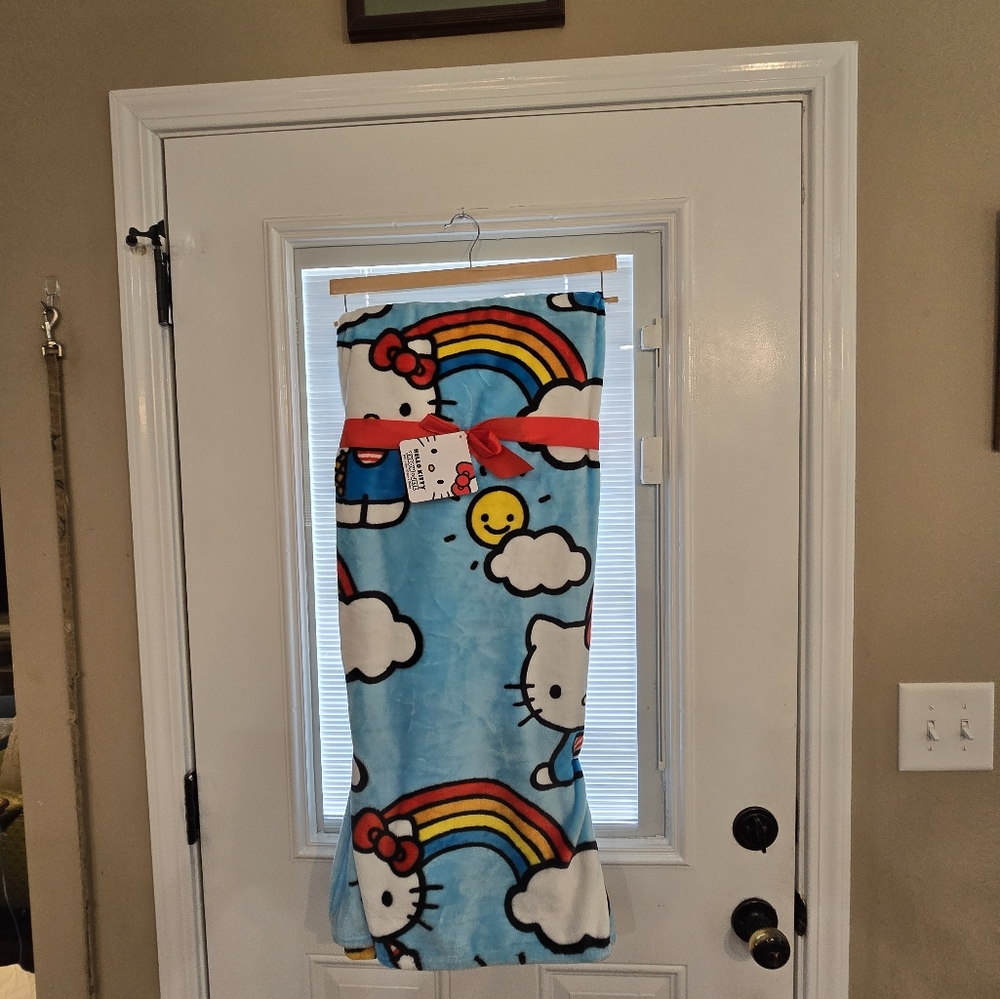 Hello Kitty Rainbow and Ice Cream Blanket